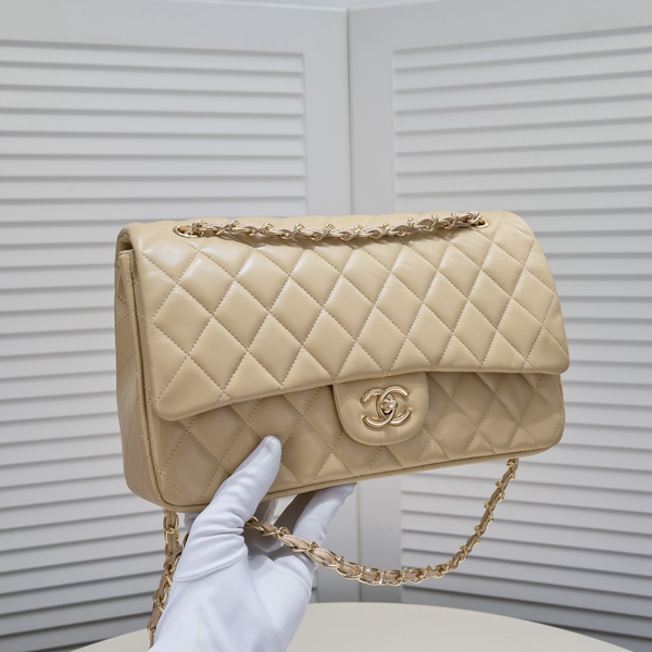 シャネルバッグ細部ディテール